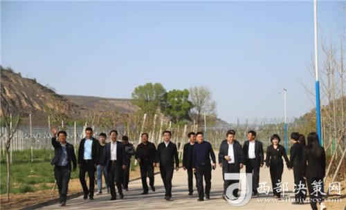 ������ί��ӛ犂������\���F(tu��n)���C�����h���조��ʡ(li��n)�h����ؚ����