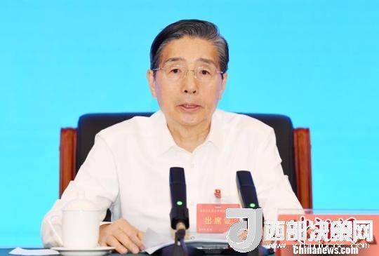 7月24日，全面深化司法體制改革推進(jìn)會在深圳召開。中共中央政治局委員、中央政法委書記郭聲琨出席并講話?！『路?攝