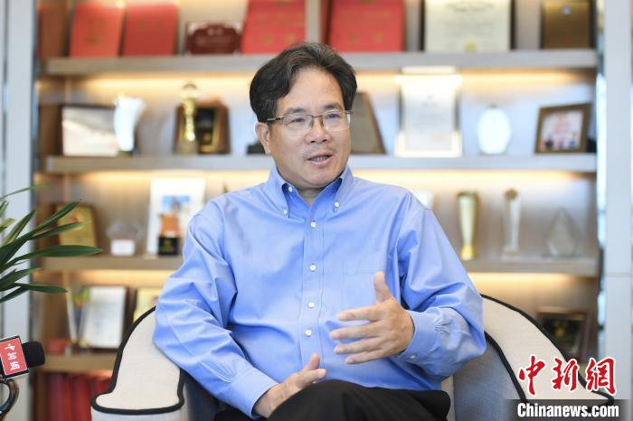 全國人大代表建議逐步禁止產、銷電子煙