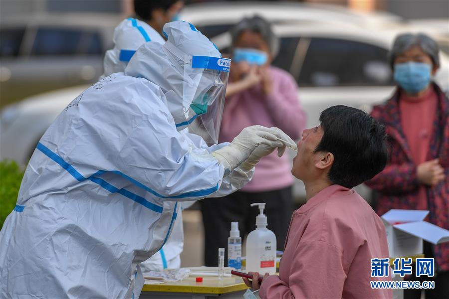 （新華全媒頭條·兩會(huì)精神看落實(shí)·圖文互動(dòng)）（5）整體謀劃、系統(tǒng)升級(jí)、全面提升——落實(shí)全國兩會(huì)精神織牢織密公共衛(wèi)生防護(hù)網(wǎng)