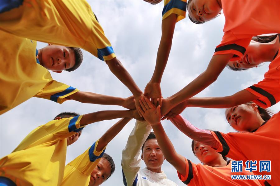 (新華全媒頭條·走向我們的小康生活·決戰(zhàn)決勝脫貧攻堅(jiān)·圖文互動(dòng))(10)決戰(zhàn)烏蒙——中國消除千年貧困的一個(gè)縮影