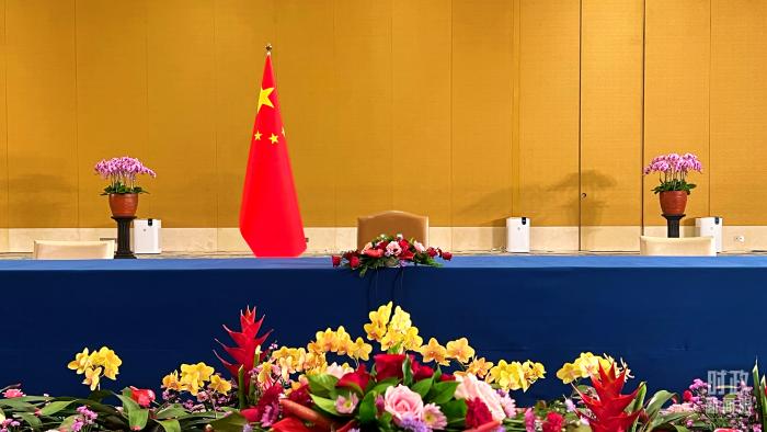 △中美元首會晤現(xiàn)場的中方座席。(總臺央視記者程鋮拍攝)